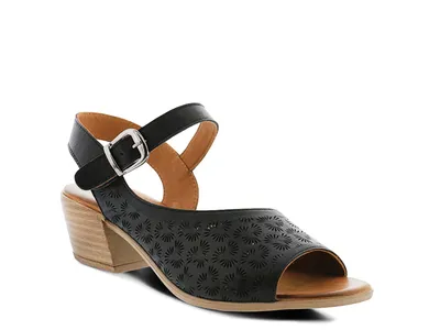 Delia Sandal