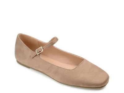 Carrie Mary Jane Flat
