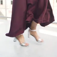 Vera Sandal