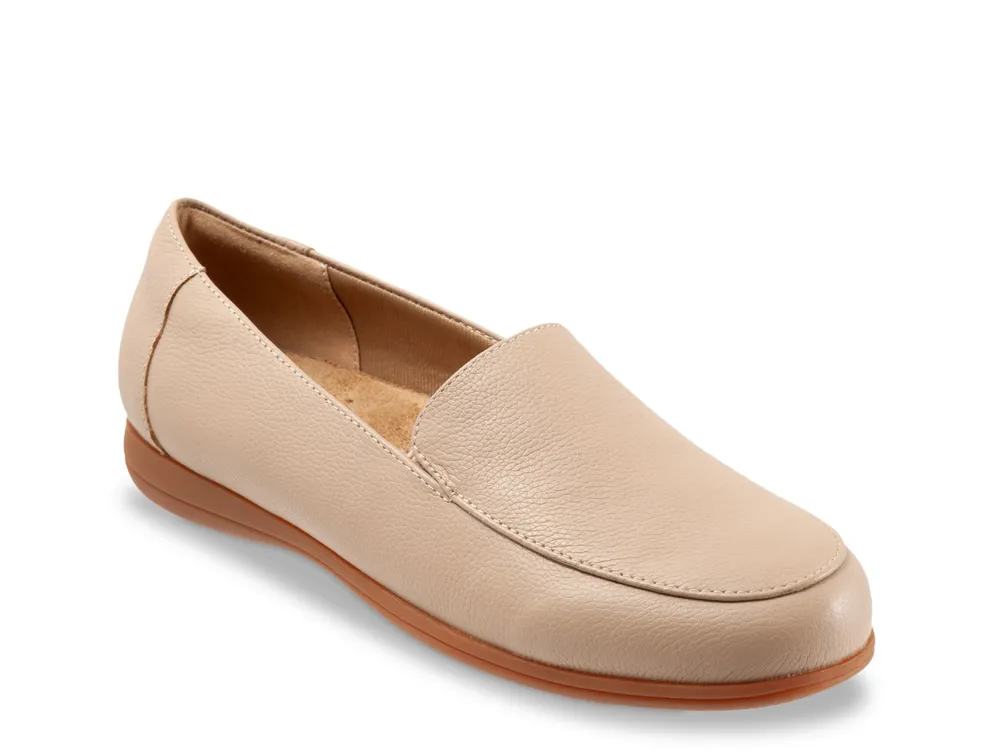 Deanna Loafer