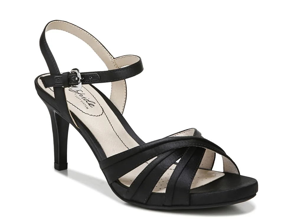 Egypten emne hjul LifeStride Maebree Sandal | Bridge Street Town Centre