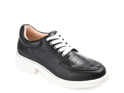 Aliah Oxford
