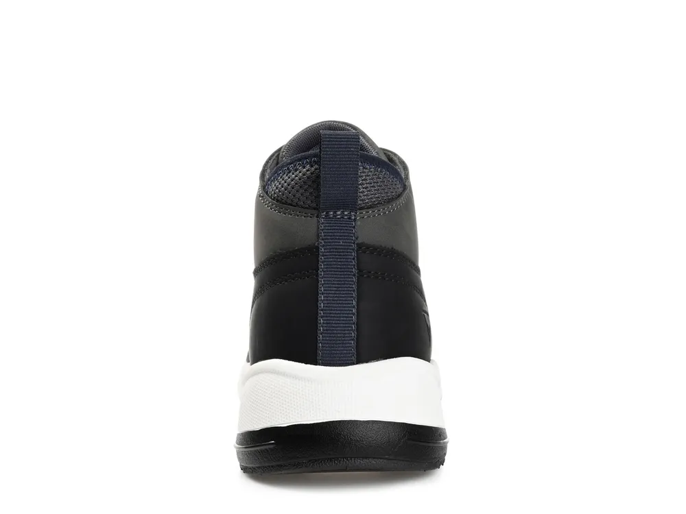 Hopper Sneaker