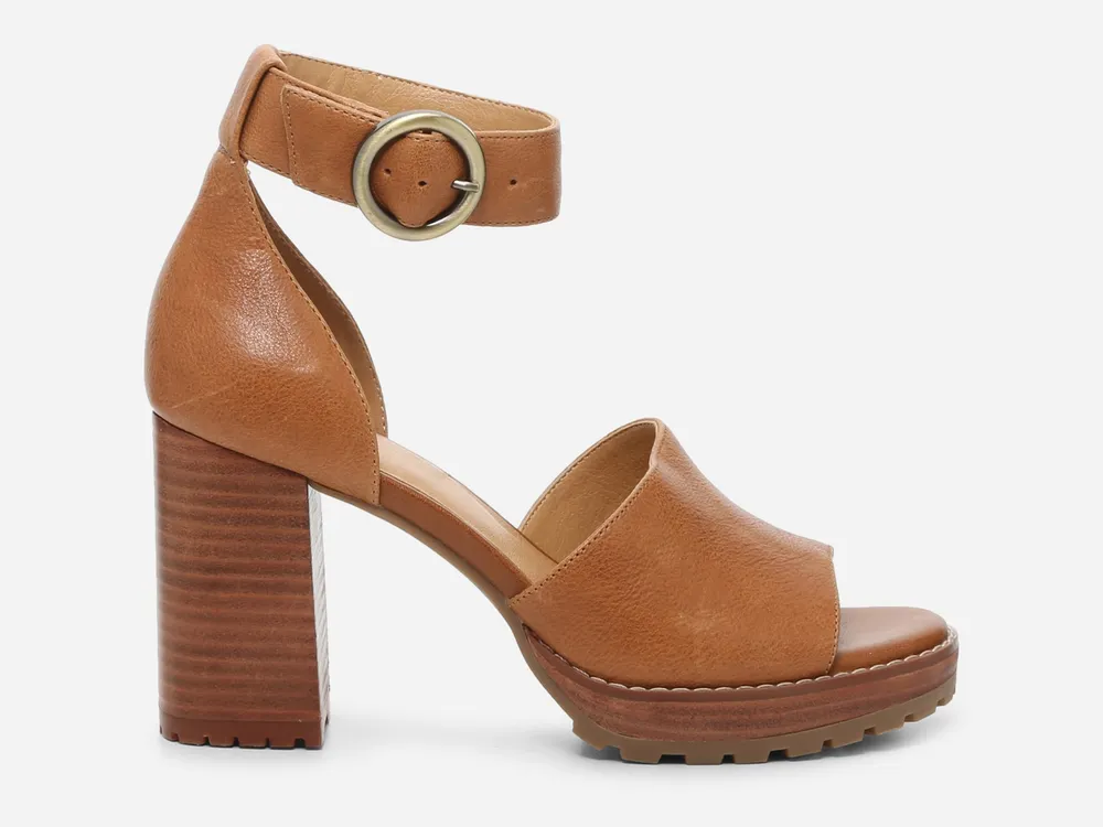 Praige Platform Sandal