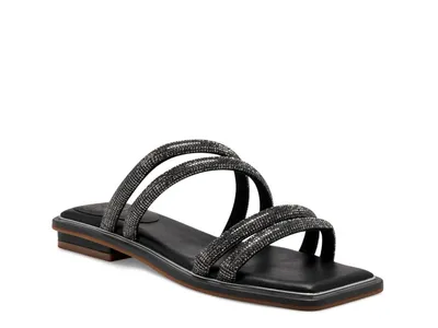 Peomi Sandal