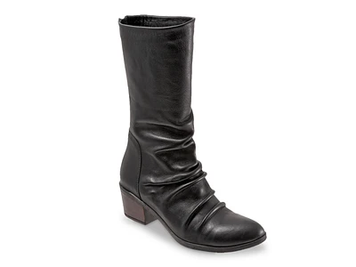 Celia Boot