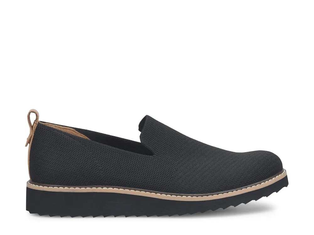 Lelan Slip-On