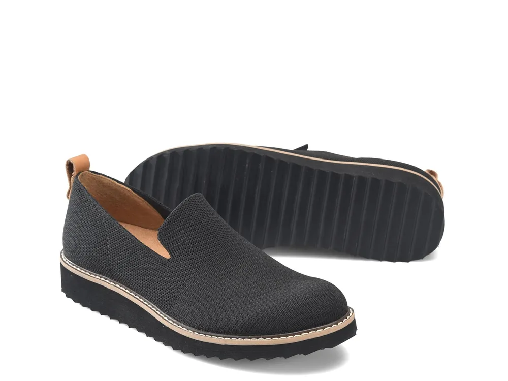 Lelan Slip-On