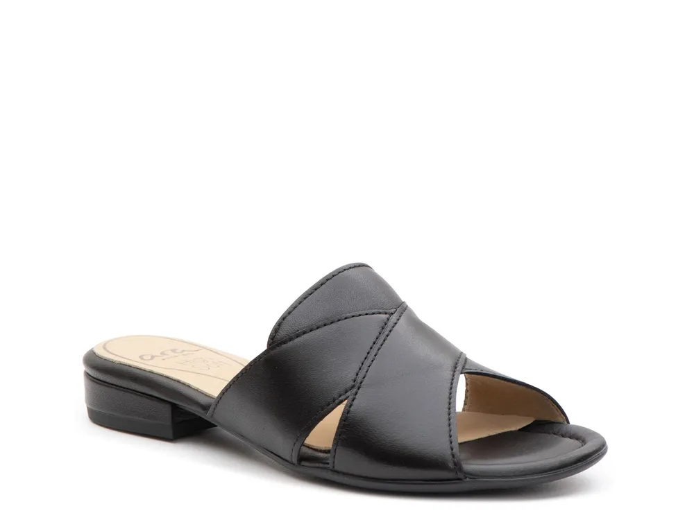 Val Sandal