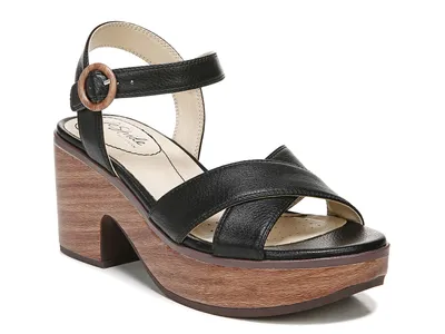 Peachy Platform Sandal