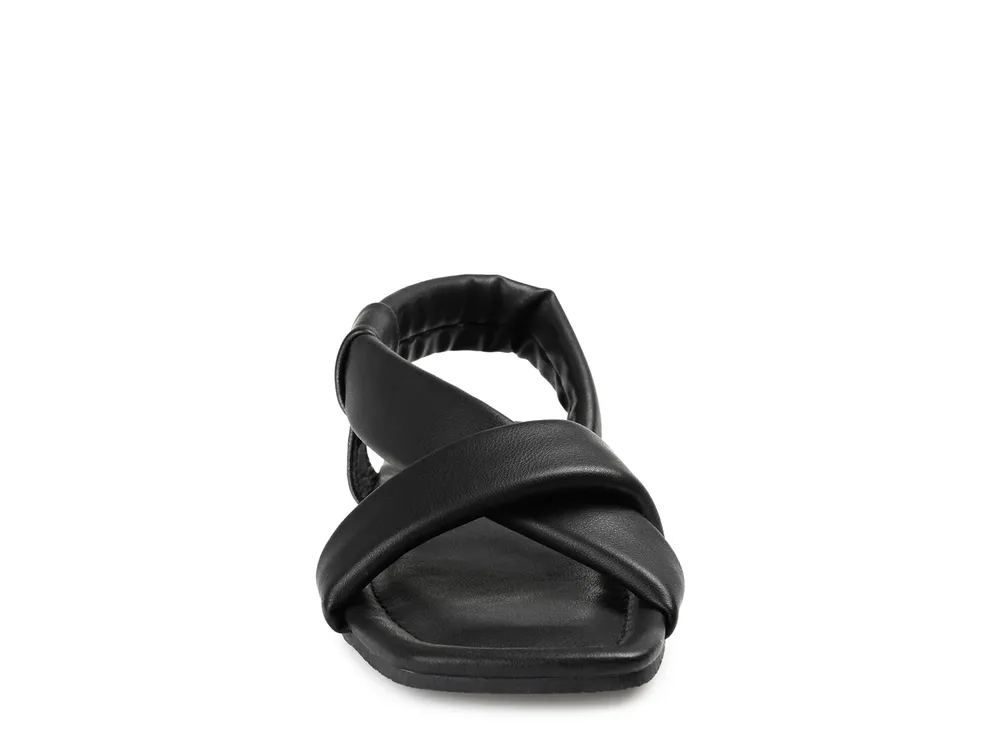 Jaymie Sandal