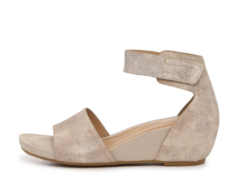 Vexie Wedge Sandal