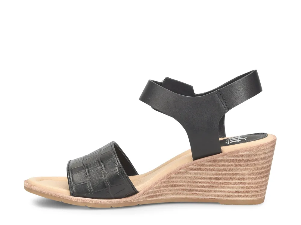 Garin Wedge Sandal