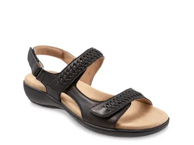 Romi Sandal