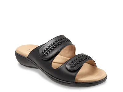 Ruthie Sandal