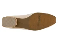 Caroleen Flat