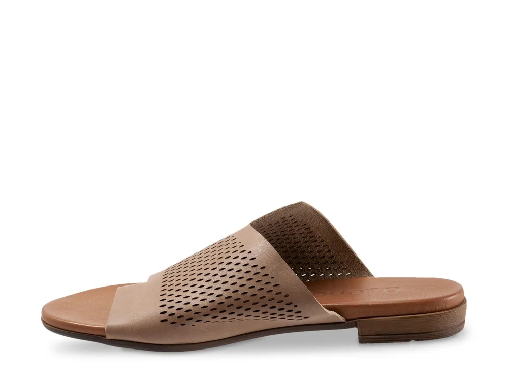 Tulla Sandal