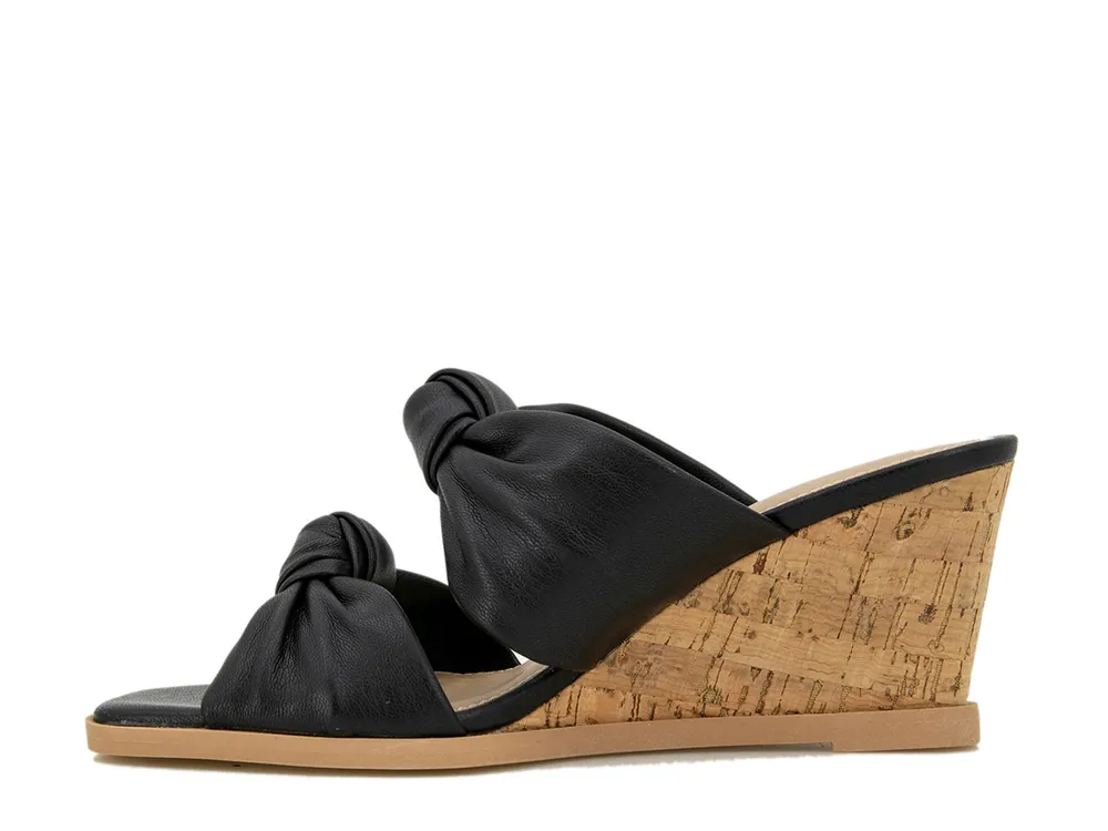 Victoria Wedge Sandal