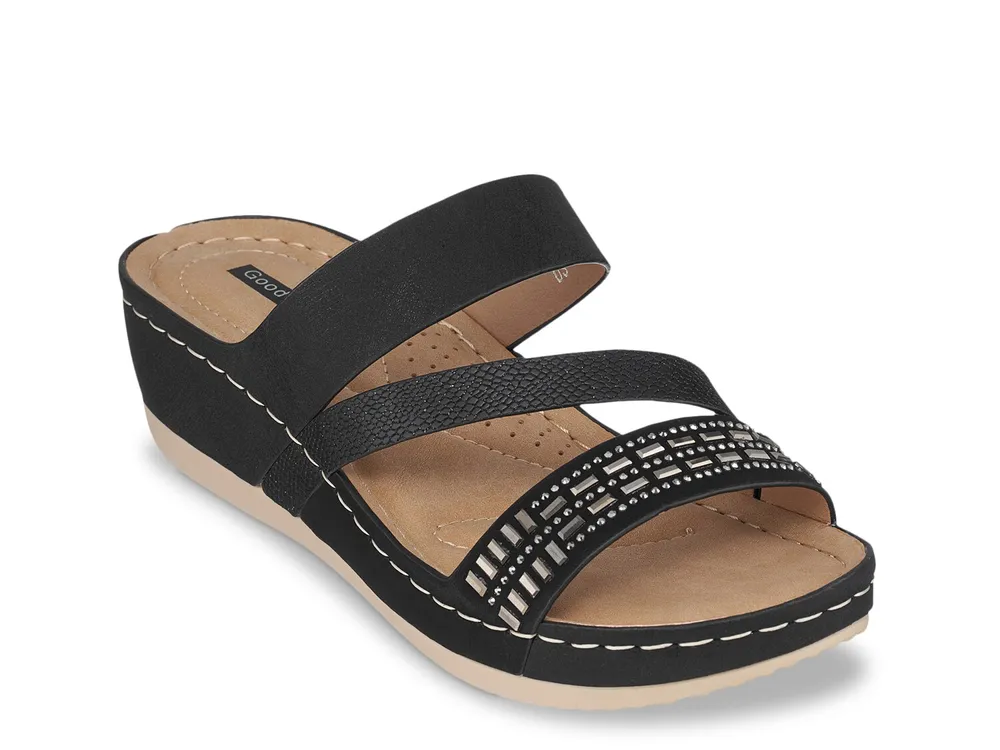 Tera Sandal