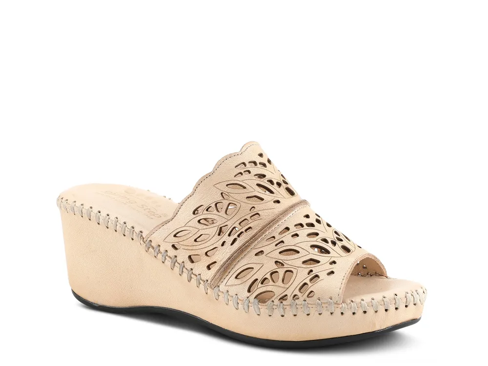 Khyahey Wedge Sandal