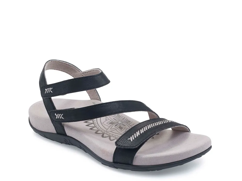 Gabby Sandal