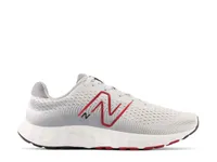 520 v8 Running Shoe - Men's