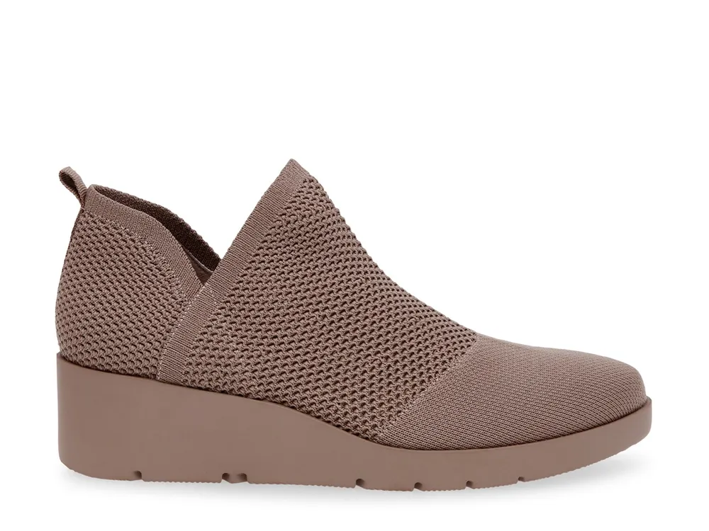 Quincy Wedge Sneaker