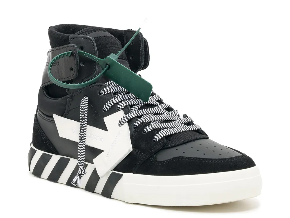 Off-White Off-White Leather Vulcanized High-Top Sneakers