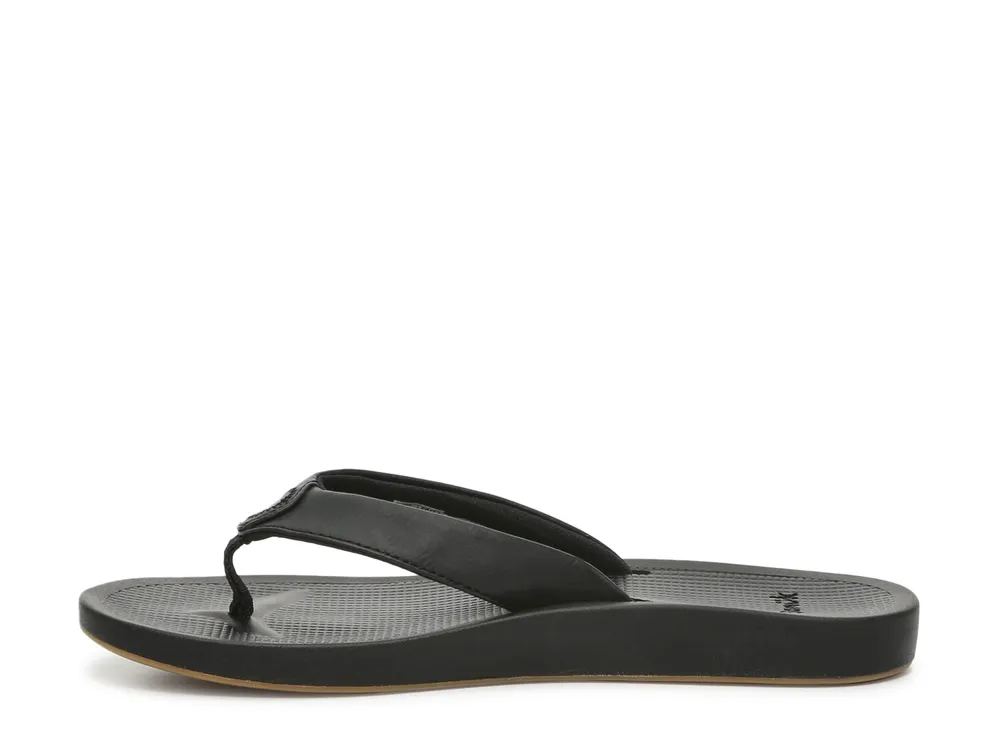 Sanuk Yoga Mat Sandals - Comfy and Versatile