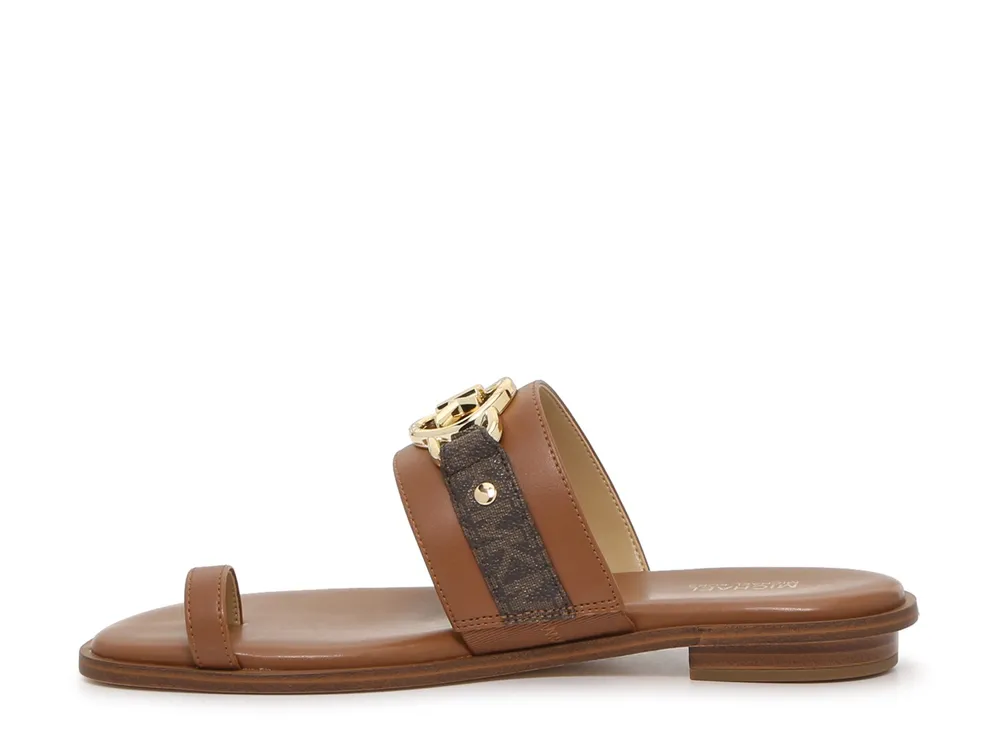 Rory Sandal