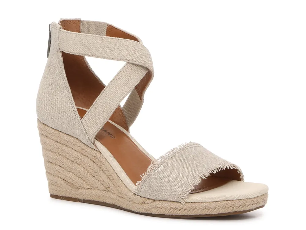 Massia Wedge Sandal