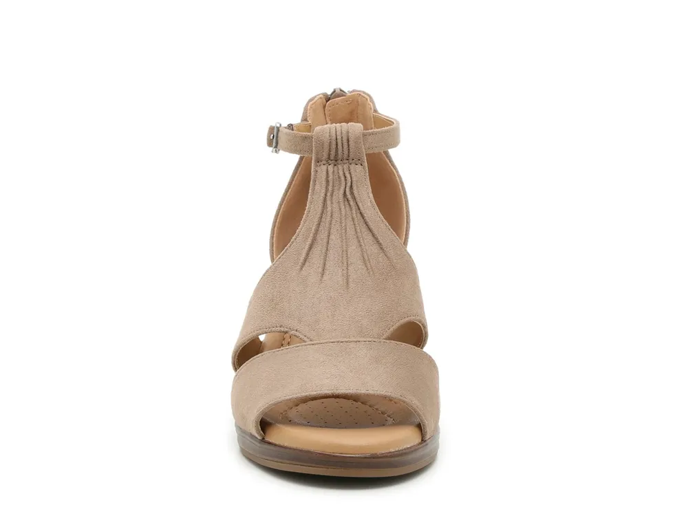 Jada Wedge Sandal