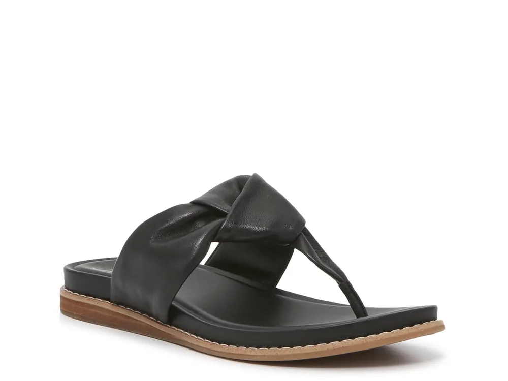 Ellyn Sandal