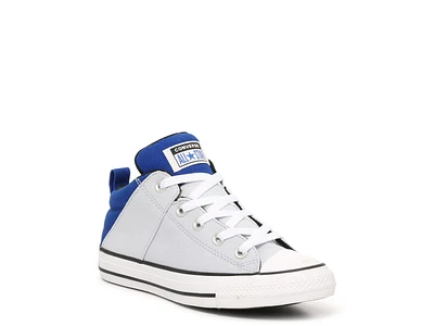 Chuck Taylor All-Star Axel Sneaker