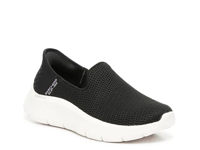 Hands Free Slip-Ins: Go Walk Flex Relish Slip-On Sneaker
