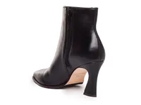 Bowery Bootie