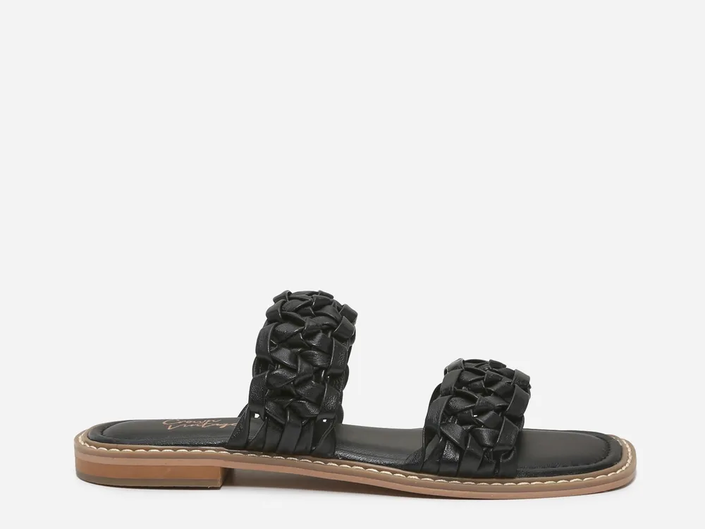 Oleya Sandal