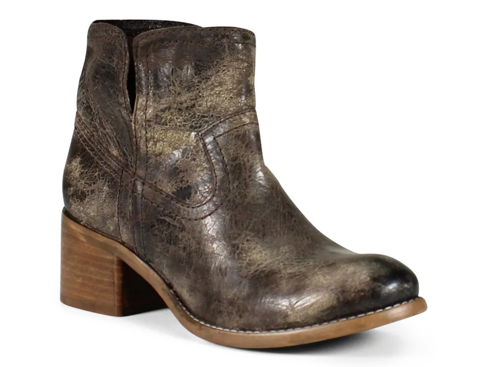 Walnut Grove Bootie