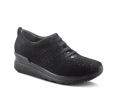 Eclipsa Slip-On Sneaker