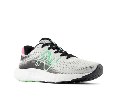 520 v8 Running Shoe