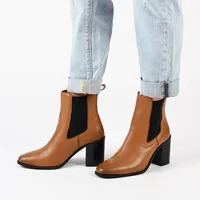 Rowann Chelsea Boot