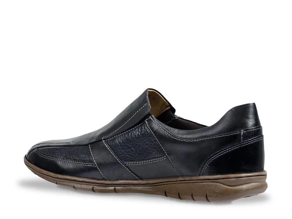 Lear Slip-On