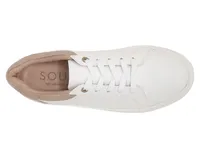 Neela Sneaker