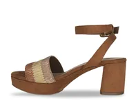 Norann Platform Sandal