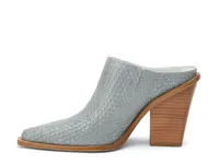 Deena Mule