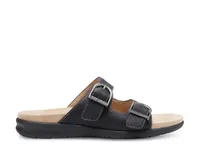 Avery Sandal