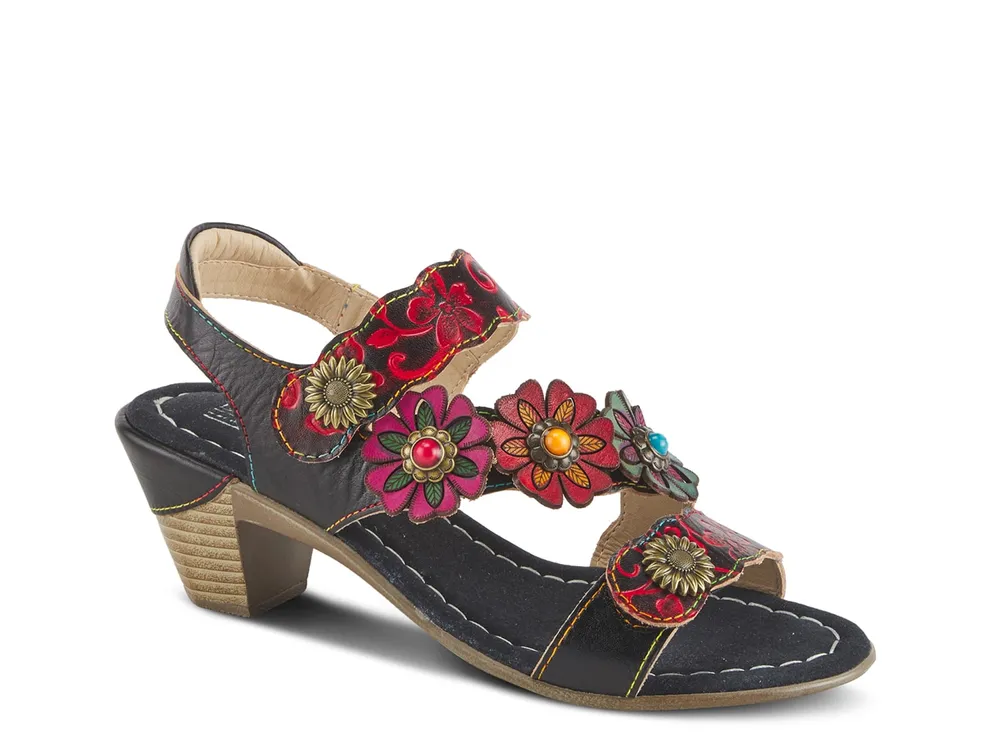 Aromas Platform Sandal