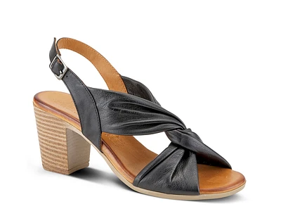 Madeleine Sandal