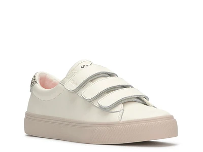 Jump Kick Sneaker - Women's