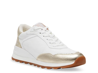 Remix Sneaker